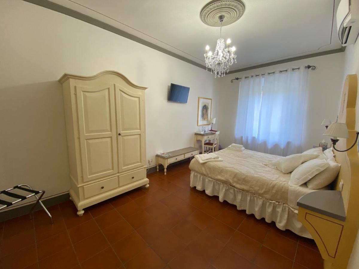 Palazzo Mari Suite & Rooms B&B Montevarchi Exteriér fotografie