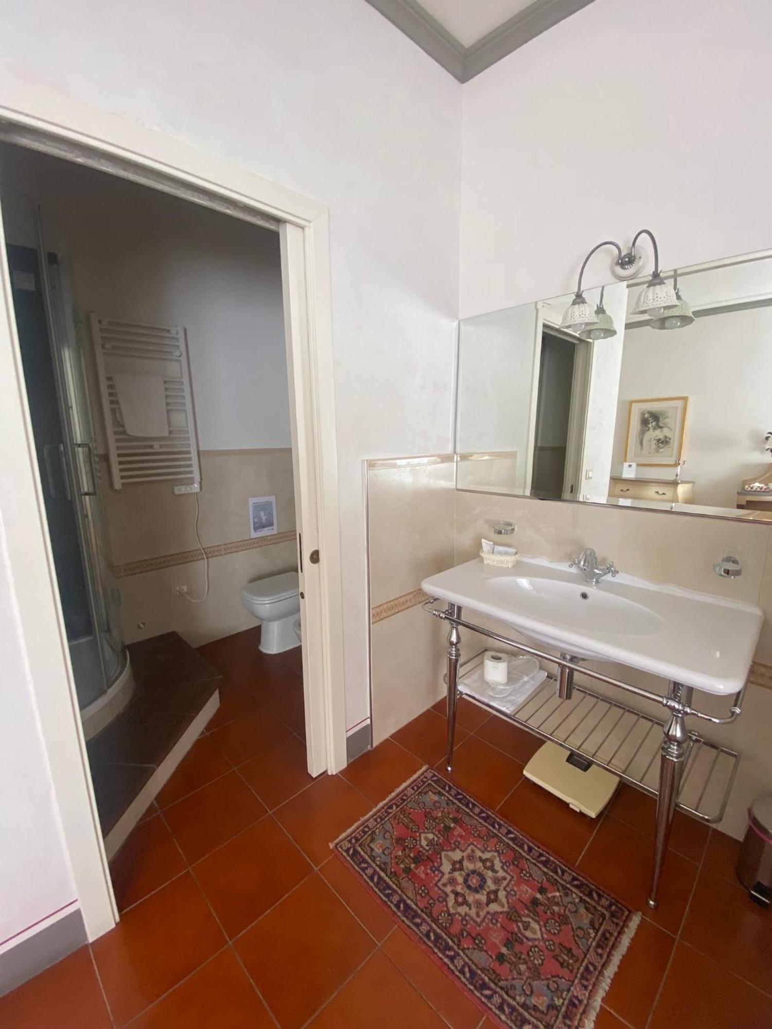 Palazzo Mari Suite & Rooms B&B Montevarchi Exteriér fotografie